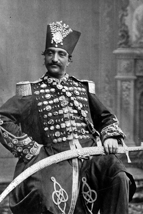 Иранский шах-фотограф Насер ад-Дин.